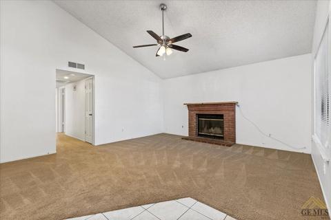 6104 Midas St, Bakersfield, CA 93307 photo 4