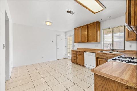 6104 Midas St, Bakersfield, CA 93307 photo 12