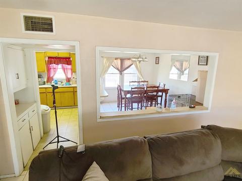 920 Espee St, Bakersfield, CA 93301 photo 11