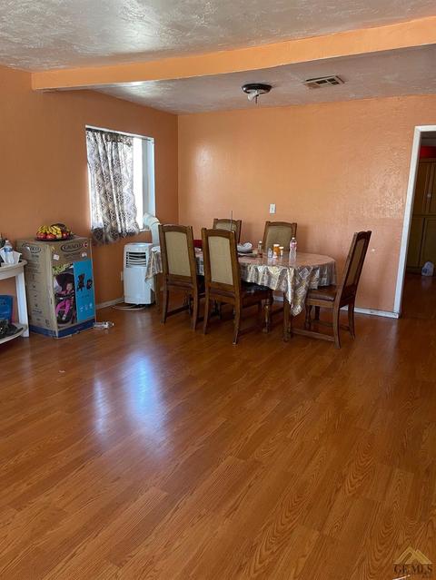 1409 E 10th St, Bakersfield, CA 93307 photo 3