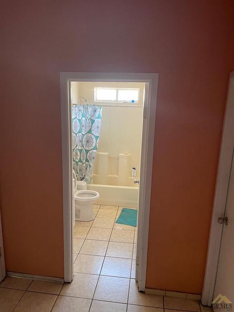 1409 E 10th St, Bakersfield, CA 93307 photo 9