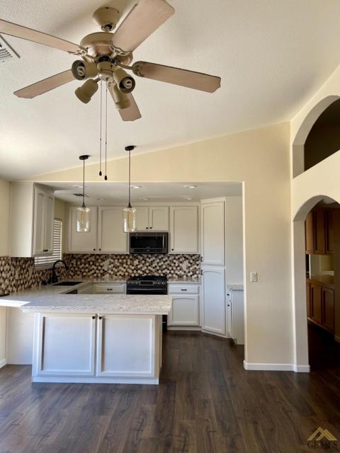 608 Graydon Ave, Taft, CA 93268 photo 9