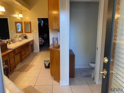 4100 Waterfall Canyon Dr, Bakersfield, CA 93313 photo 18