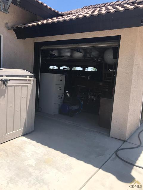 4100 Waterfall Canyon Dr, Bakersfield, CA 93313 photo 34