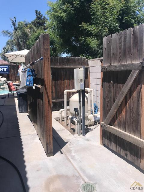 4100 Waterfall Canyon Dr, Bakersfield, CA 93313 photo 30