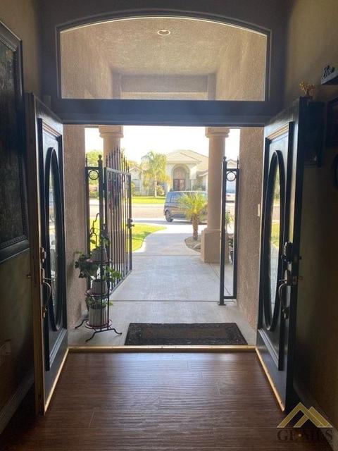 4100 Waterfall Canyon Dr, Bakersfield, CA 93313 photo 7