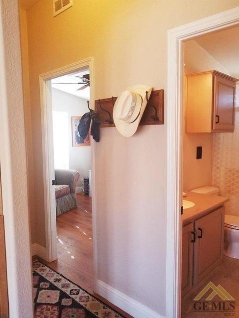12955 Back Canyon Rd, Caliente, CA 93518 photo 21