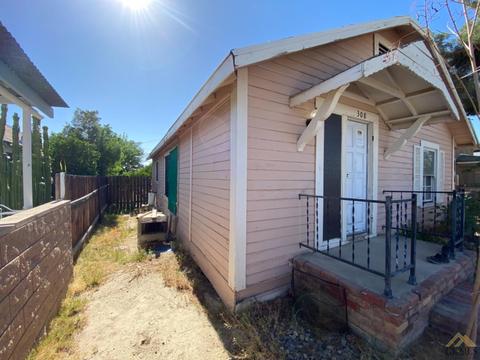 308 Buchanan St, Taft, CA 93268 photo 2