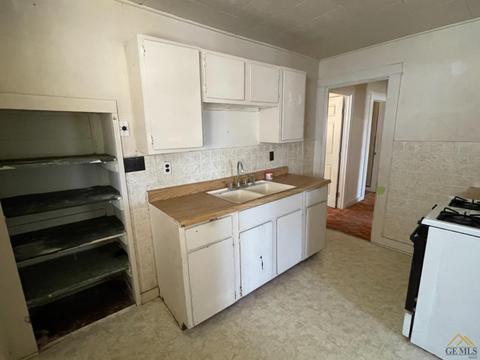 505 Harding Ave, Taft, CA 93268 photo 13