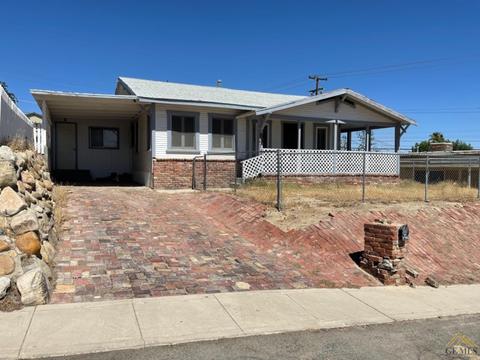 505 Harding Ave, Taft, CA 93268 photo 2