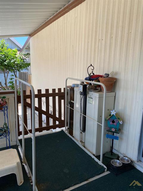 333 S Dennison Rd #71, Tehachapi, CA 93561 photo 4