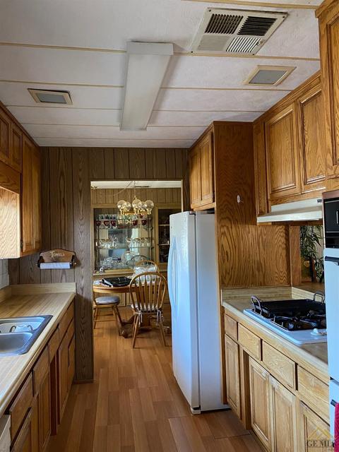 333 S Dennison Rd #71, Tehachapi, CA 93561 photo 9