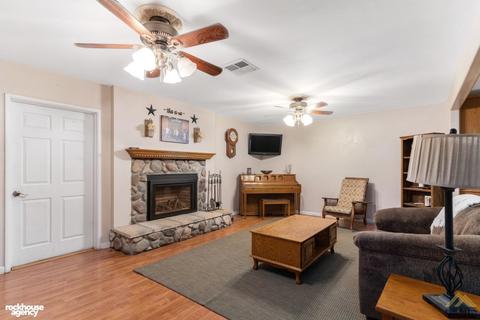 521 Grant Ter, Taft, CA 93268 photo 10
