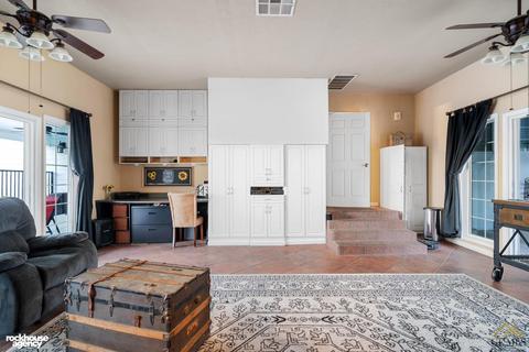 521 Grant Ter, Taft, CA 93268 photo 22