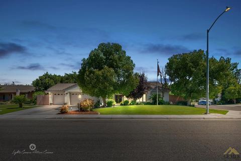 3702 Bathurst Ave, Bakersfield, CA 93313 photo 1