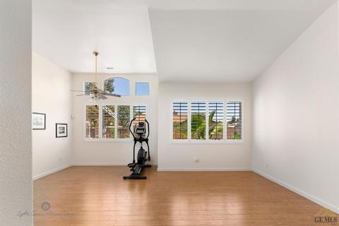 3702 Bathurst Ave, Bakersfield, CA 93313 photo 5
