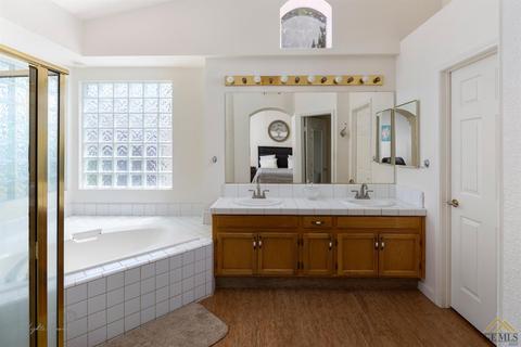 3702 Bathurst Ave, Bakersfield, CA 93313 photo 18