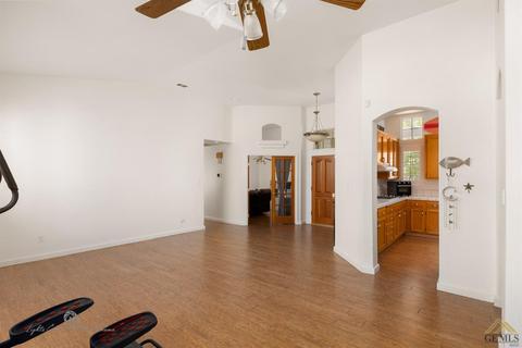 3702 Bathurst Ave, Bakersfield, CA 93313 photo 7