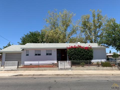 717 5th St, Taft, CA 93268 photo 1
