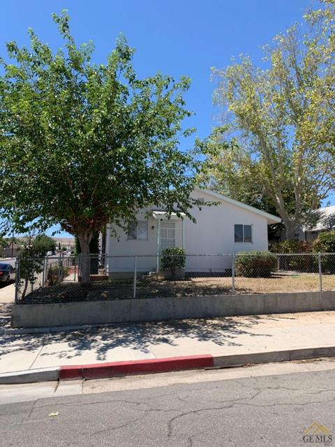 717 5th St, Taft, CA 93268 photo 5