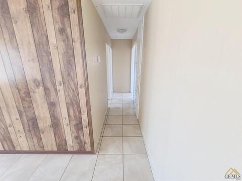 8321 Bernard Ave, Lamont, CA 93241 photo 15