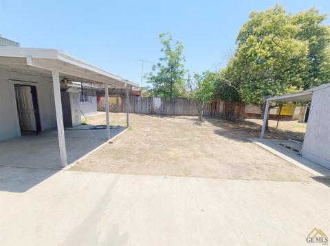 8321 Bernard Ave, Lamont, CA 93241 photo 24
