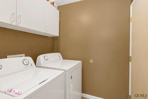 4801 Silver Mountain Ct, Bakersfield, CA 93311 photo 8