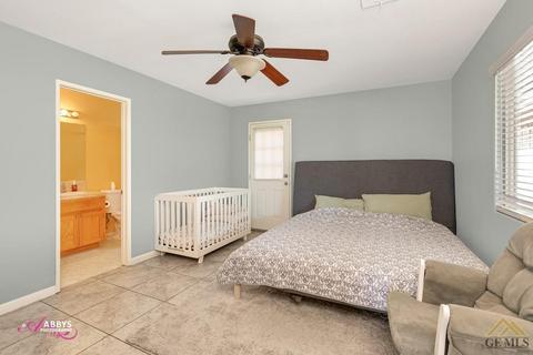 4801 Silver Mountain Ct, Bakersfield, CA 93311 photo 9