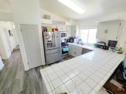 6809 Windchime Ct, Bakersfield, CA 93313 photo 11