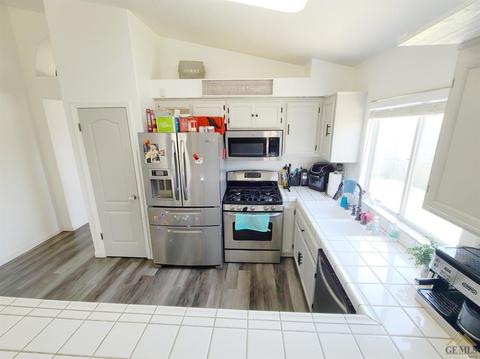 6809 Windchime Ct, Bakersfield, CA 93313 photo 10