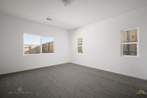 10005 Turning Leaf Ln, Bakersfield, CA 93306 photo 15