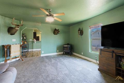 18061 Hambletonian Dr, Tehachapi, CA 93561 photo 16