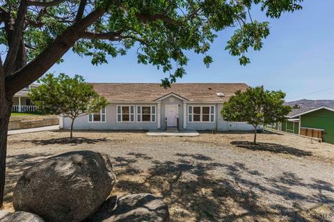 18061 Hambletonian Dr, Tehachapi, CA 93561 photo 1