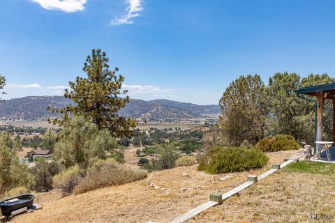 24020 Jacaranda, Tehachapi, CA 93561 photo 27