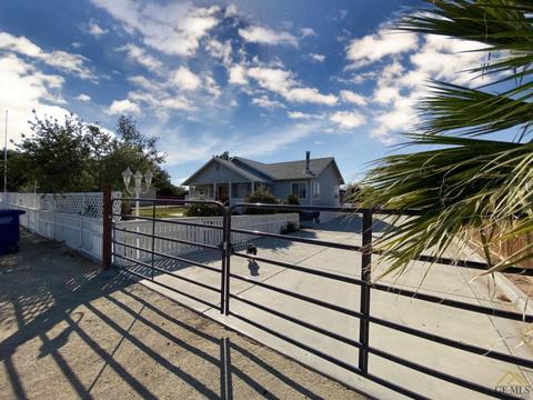 27596 Maple St, Taft, CA 93268 photo 3