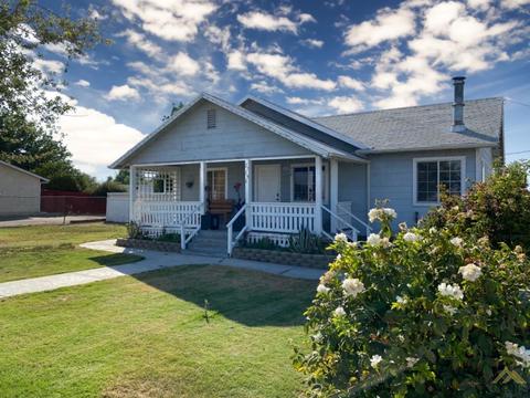 27596 Maple St, Taft, CA 93268 photo 2