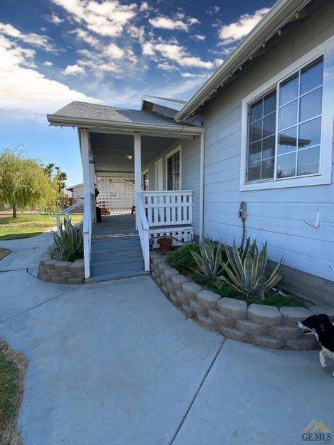 27596 Maple St, Taft, CA 93268 photo 35