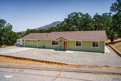 17300 Atoka Dr, Tehachapi, CA 93561 photo 2