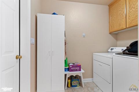 17300 Atoka Dr, Tehachapi, CA 93561 photo 7