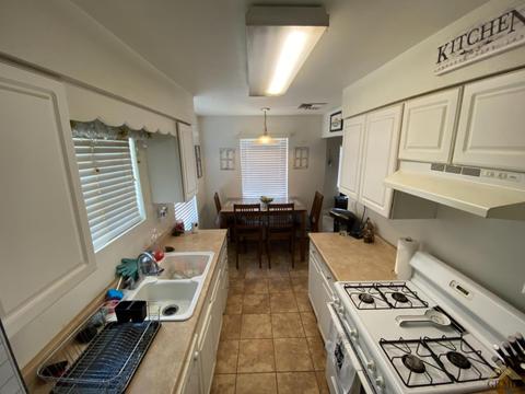 605 3rd St, Taft, CA 93268 photo 6