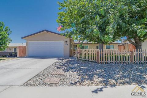 209 Ash St, Taft, CA 93268 photo 1