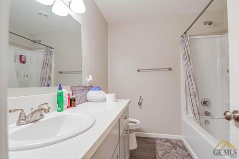 209 Ash St, Taft, CA 93268 photo 16