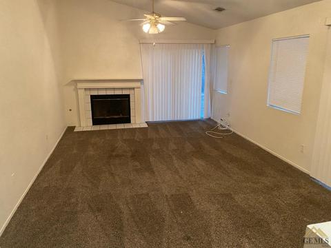 7417 Stone Breakers Ave, Bakersfield, CA 93313 photo 2