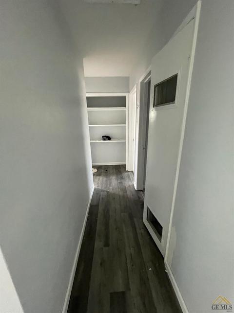 219 Monroe St, Taft, CA 93268 photo 8