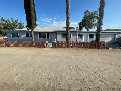 219 Monroe St, Taft, CA 93268 photo 2