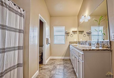 9610 Tonset St, Bakersfield, CA 93313 photo 7