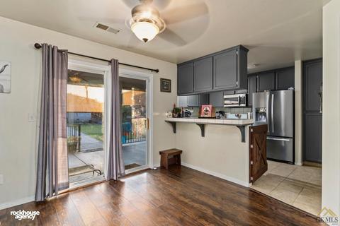 405 Taylor St, Taft, CA 93268 photo 8