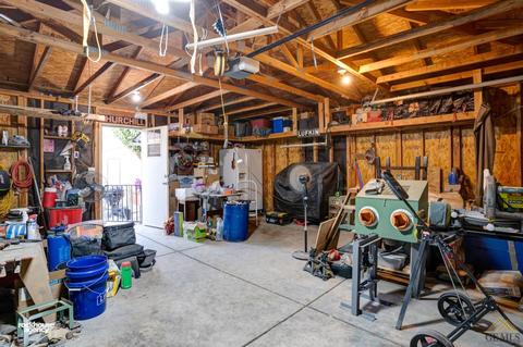 405 Taylor St, Taft, CA 93268 photo 13