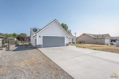 27900 Rustler Ave, Tehachapi, CA 93561 photo 3
