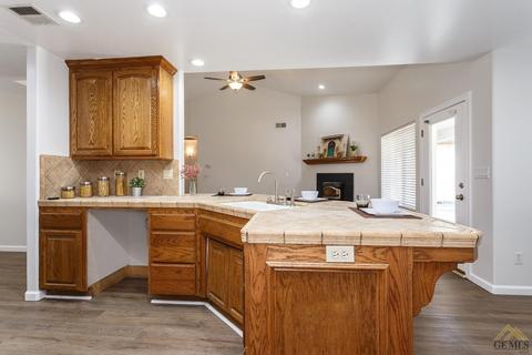 27900 Rustler Ave, Tehachapi, CA 93561 photo 17